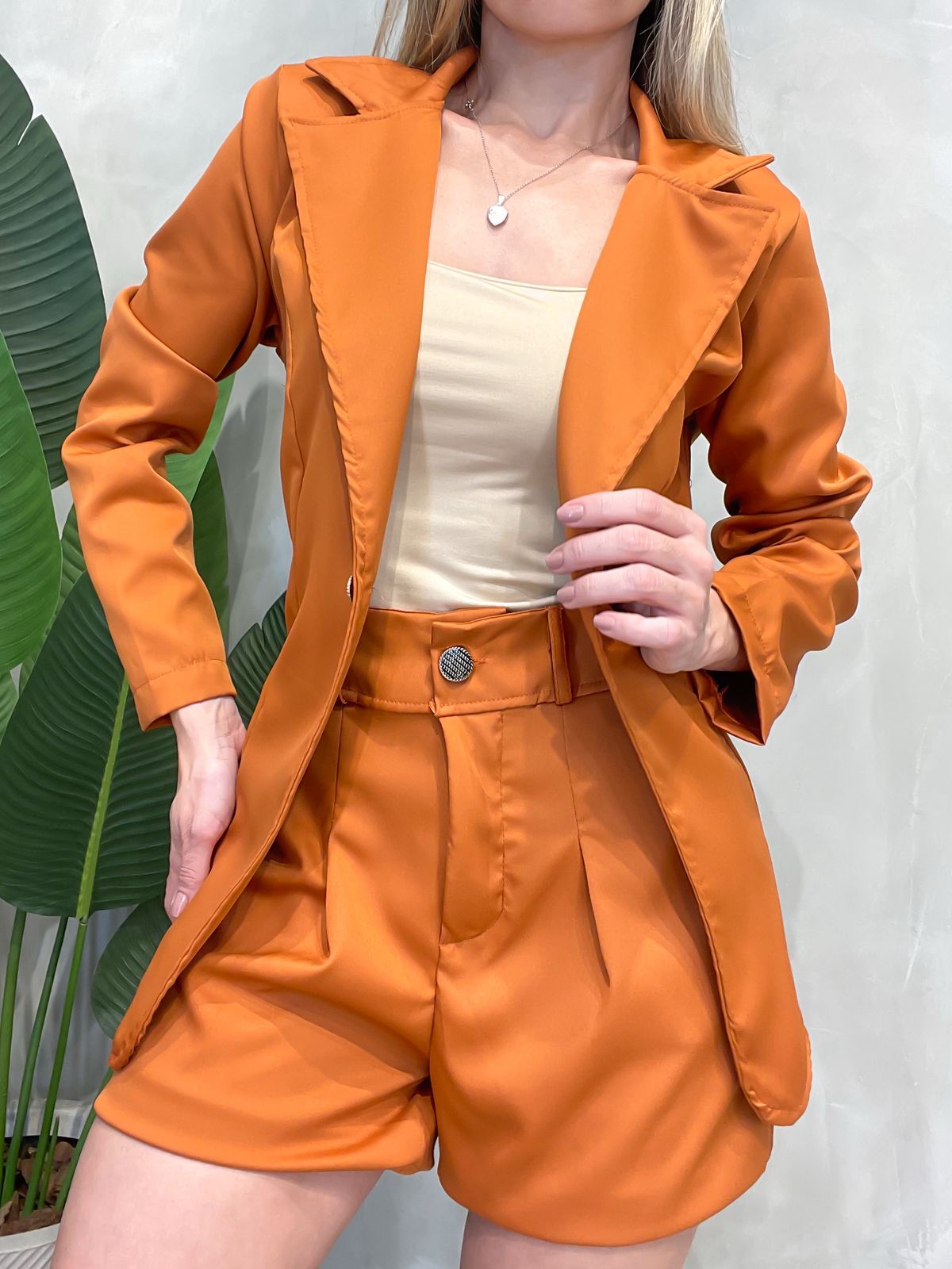 Conjunto em Alfaiataria Blazer