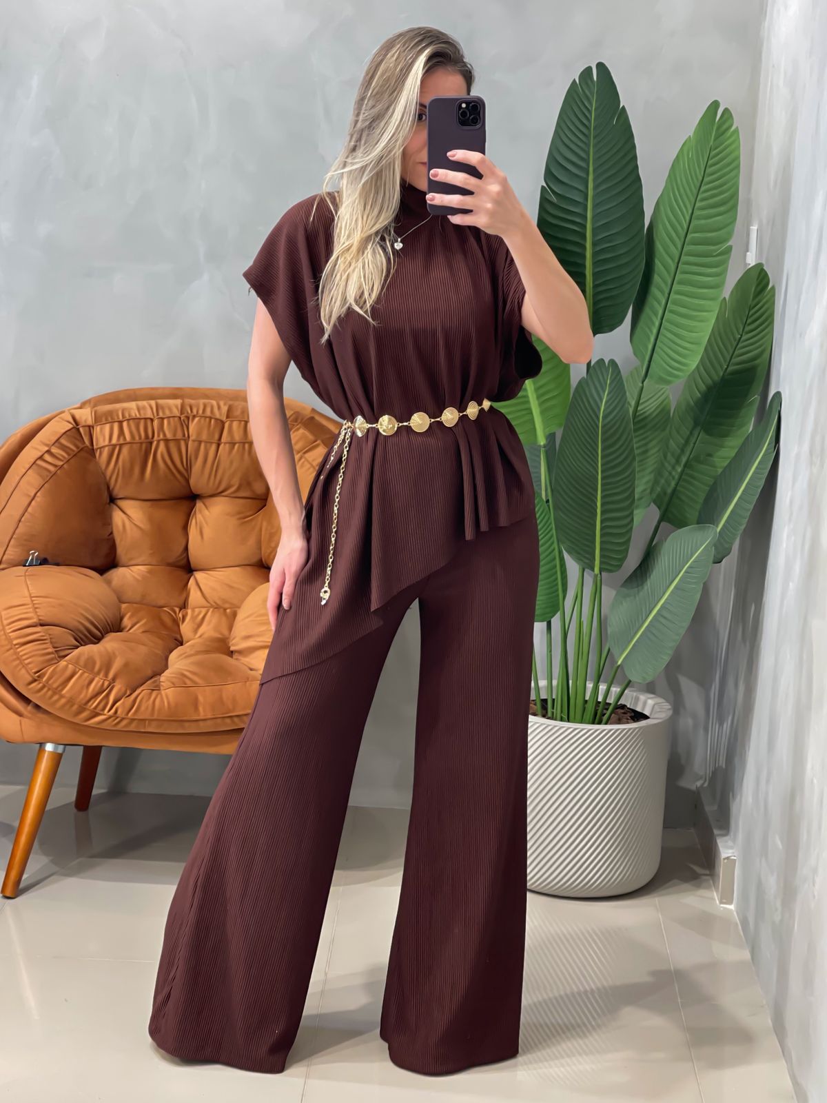 Conjunto em Anarruga Blusa Poncho Assimétrica e Calça Pantalona Sandra Ref. 16