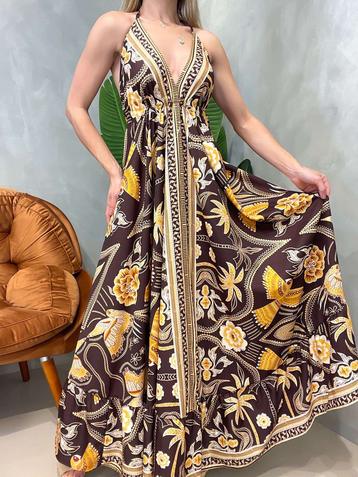 Vestido Longo em Crepinho