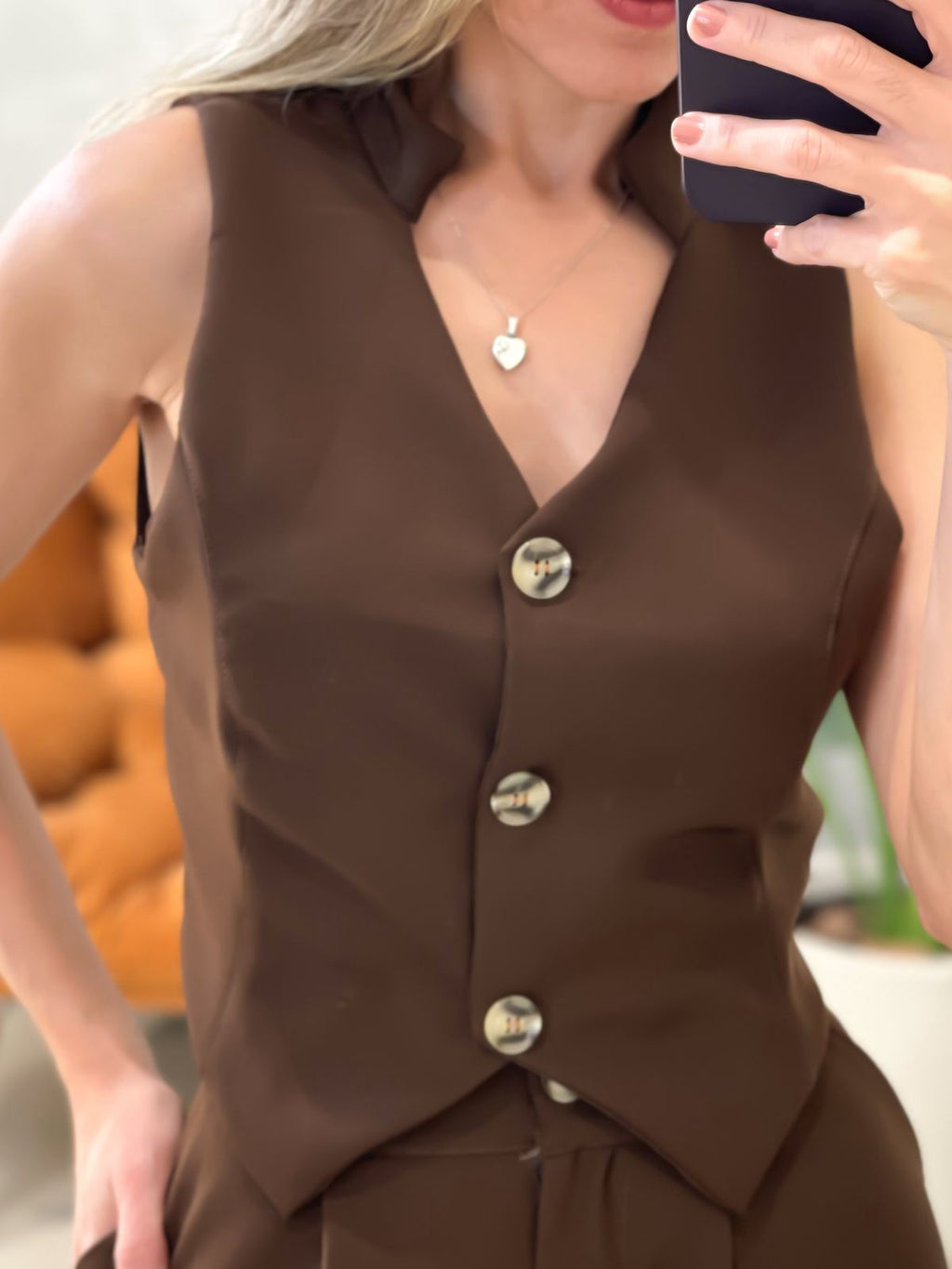 Conjunto em Alfaiataria Colete e Calça Pantalona Sofia